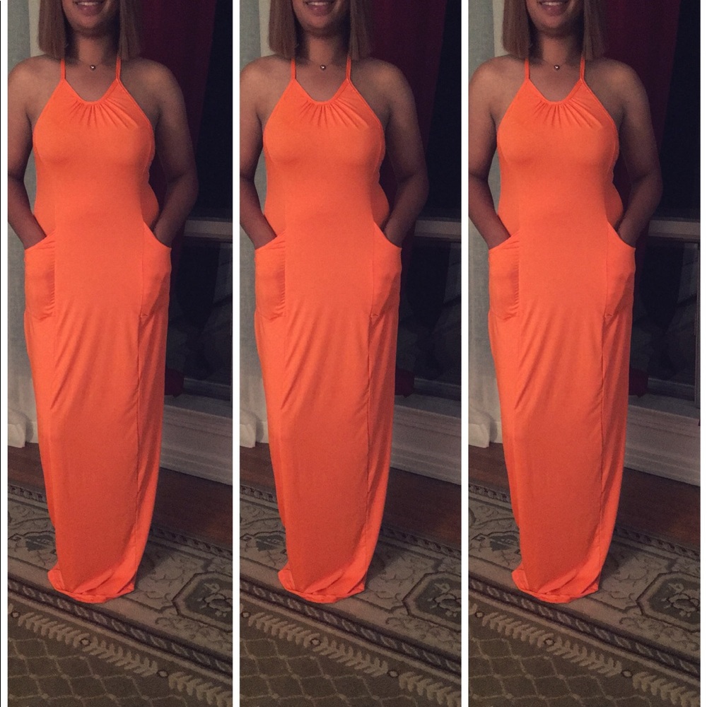🍊🍊Bright orange maxi dress🍊🍊
